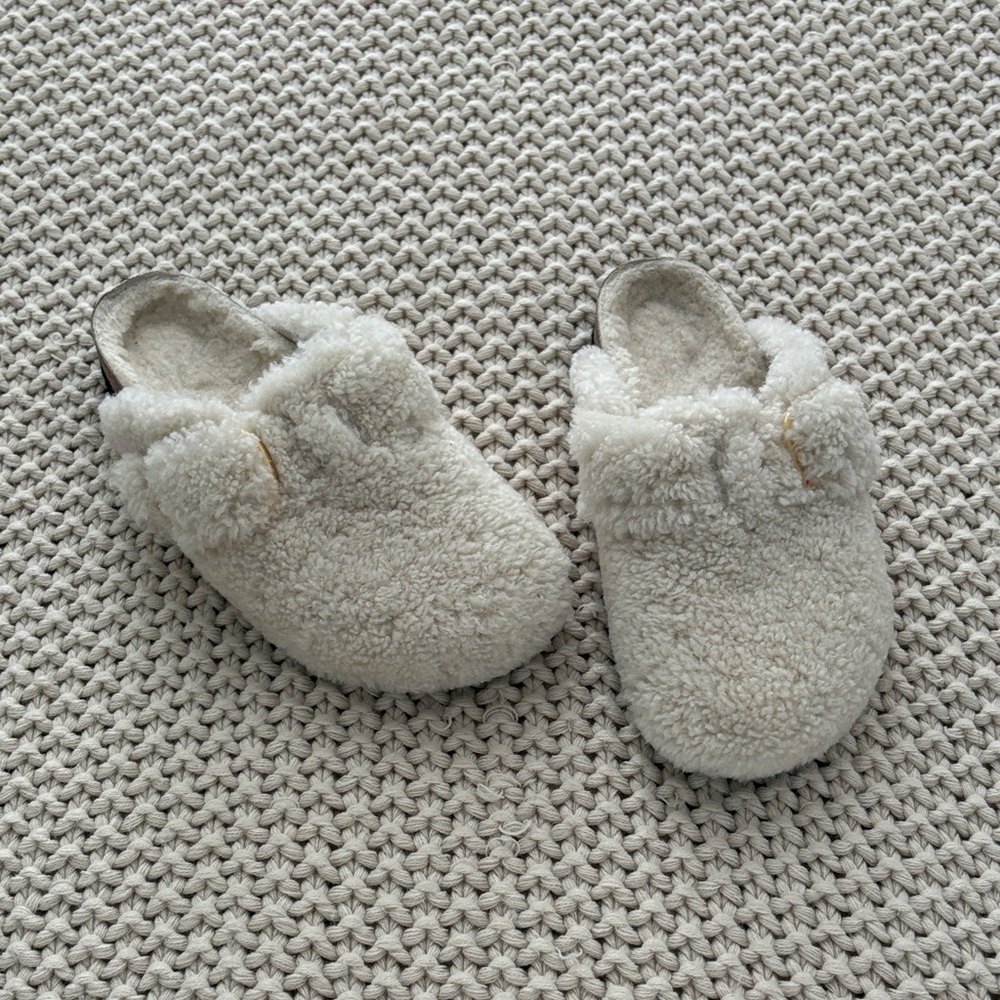 birkenstock boston big buckle shearling clog